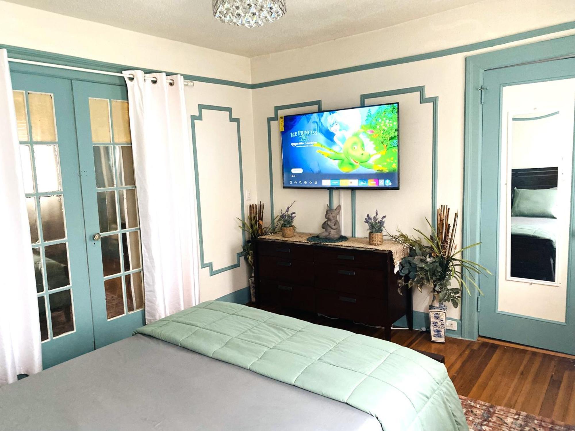 Nyc Cozy Private Bedroom With Free Parking & Near Subway - Business & Tourists New York Bagian luar foto
